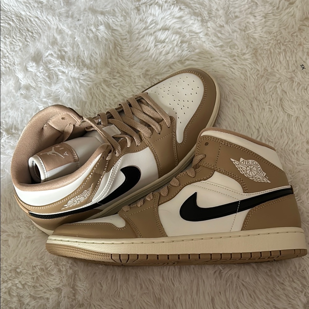 Nike Air Jordan 1 Mid Tan and White Men's Shoes
